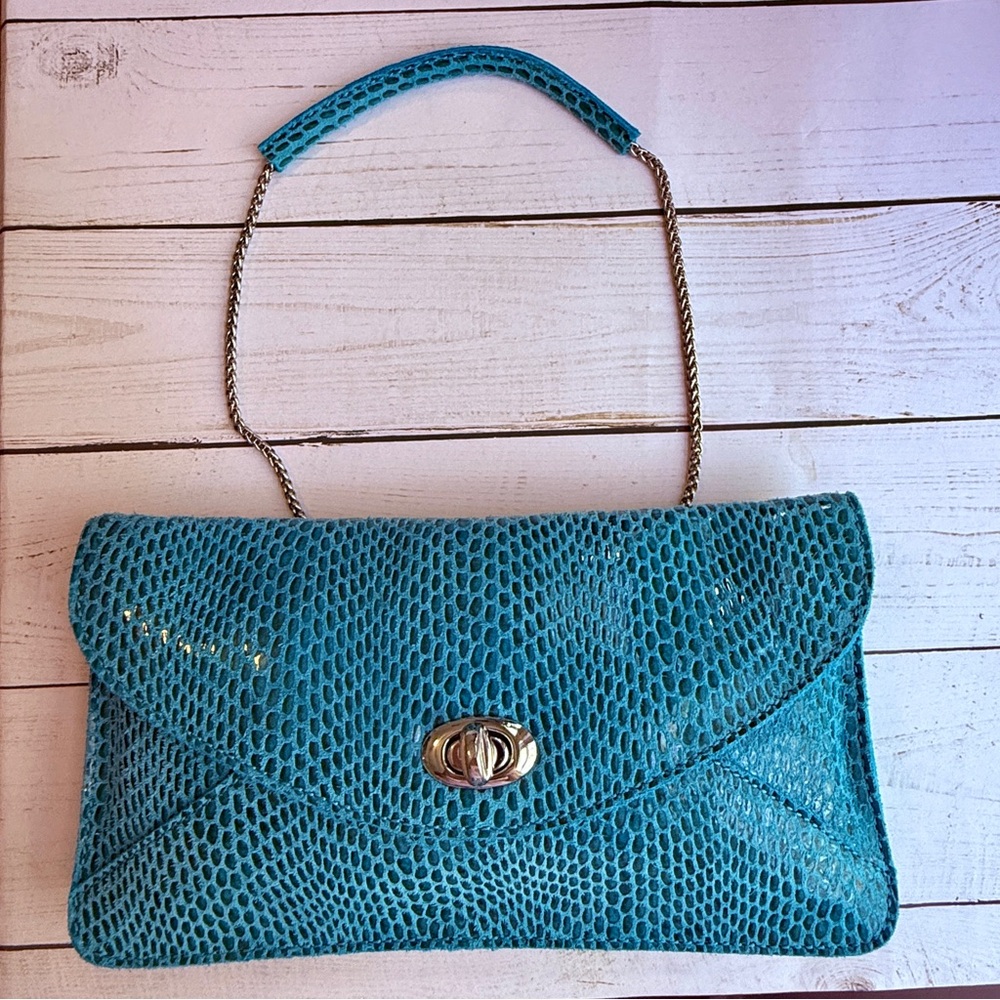 Sorial | Turquoise Clutch/Crossbody with Turn Lock - Picture 5 of 9